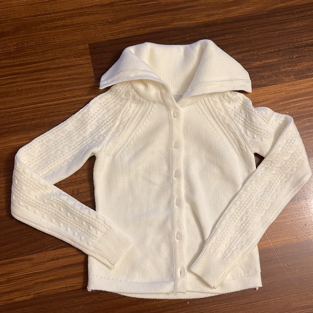 Old Money Clean Girl White Sweater